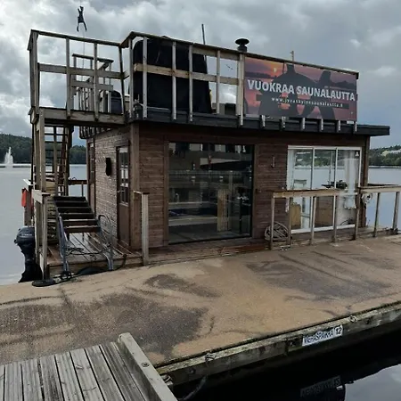 Saunaboat - Houseboat